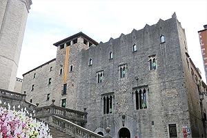 VIAJE POST-CONGRESO UNAV 2014 �� UN VIAJE SORPRENDENTE !! - Visita Girona