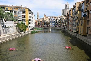 VIAJE POST-CONGRESO UNAV 2014 �� UN VIAJE SORPRENDENTE !! - Visita Girona